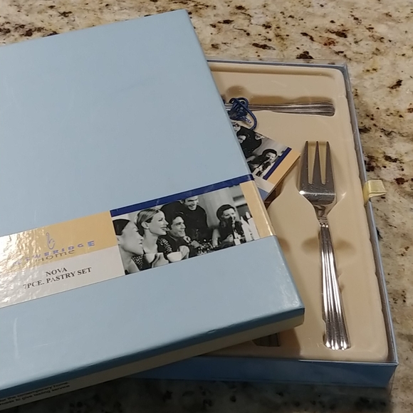 7-piece Pastry Set - Picture 2 of 3